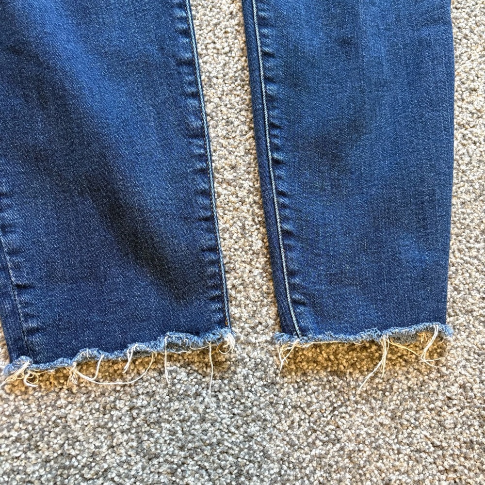 Good American High Rise Dark Wash Skinny Jeans Raw Hem size 18 - Picture 11 of 12